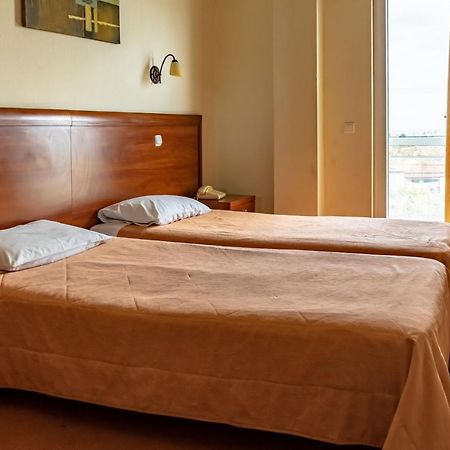 Telis Hotel Егіо Екстер'єр фото