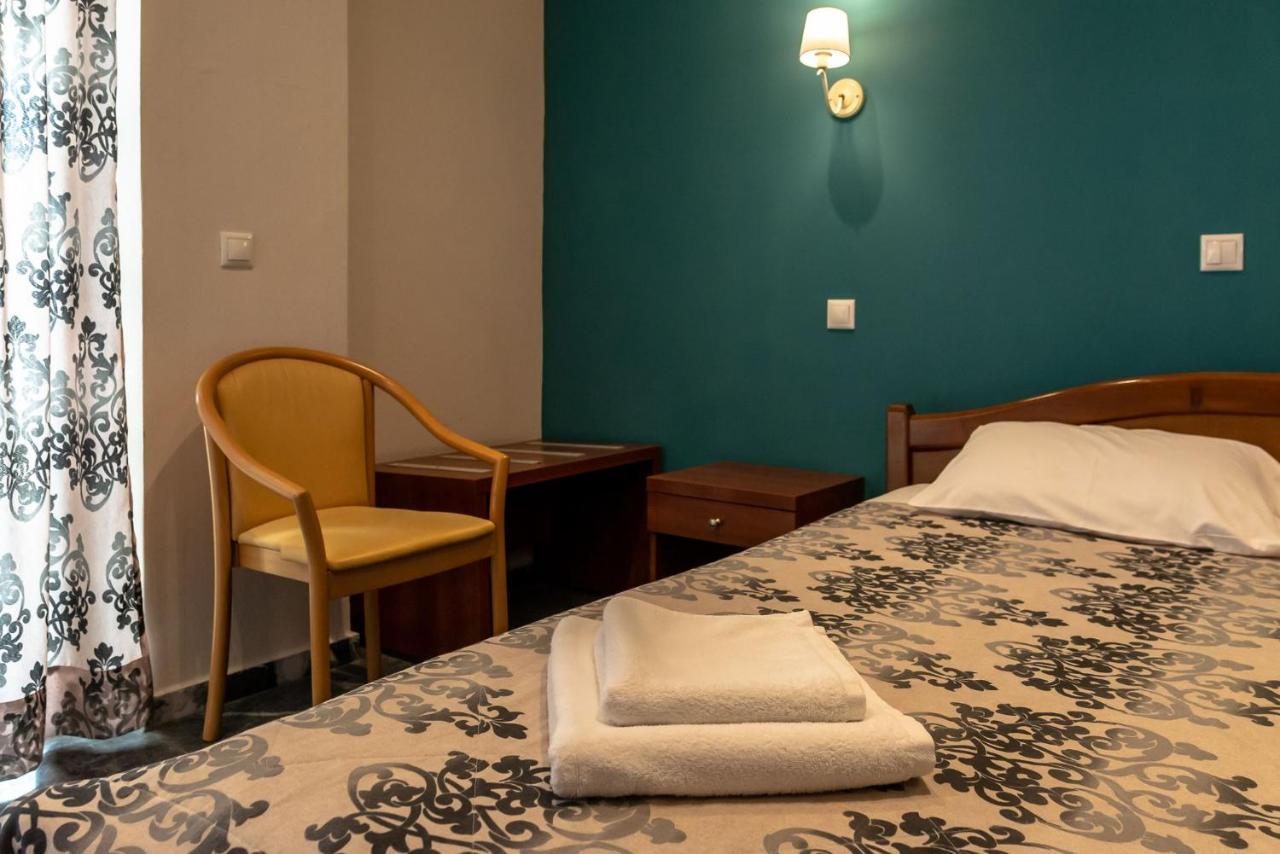 Telis Hotel Егіо Екстер'єр фото