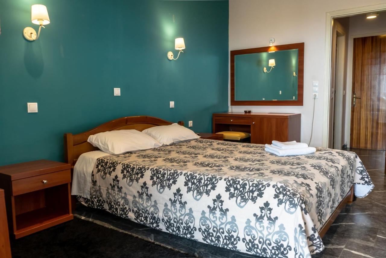 Telis Hotel Егіо Екстер'єр фото