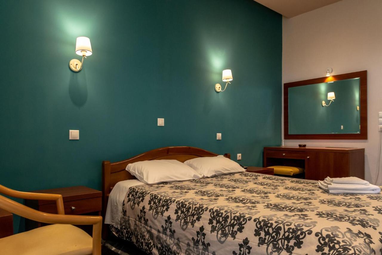 Telis Hotel Егіо Екстер'єр фото